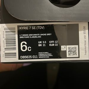 Kyrie 7